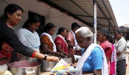 Kerala: Over 4 lakh still in relief camps; 3 lakh houses cleaned