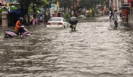 Heavy rain alert for Kerala, Lakshsadweep for 3-4 days