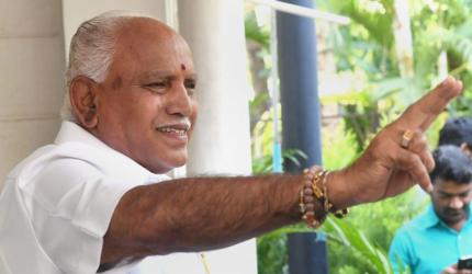 Congress accuses Yeddyurappa of trying to poach its MLA