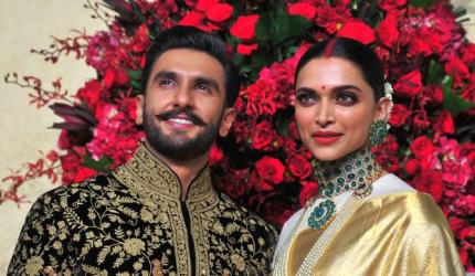 Watch! Glimpses from DeepVeer's Bengaluru reception