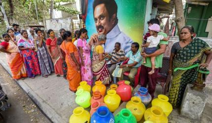 Kerala offers 20L litres drinking water, TN rejects it