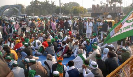 Trinamool, RJD to hit the street in farmers' support