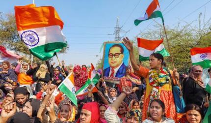 Shaheen Bagh protesters suspend march to HM's house