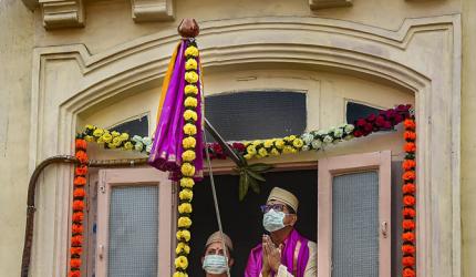 Maha Dy CM: Saving lives, containing virus priority