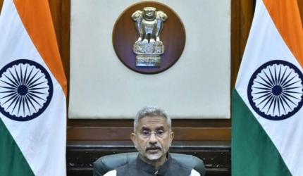 Can't have tense border and great ties: Jaishankar