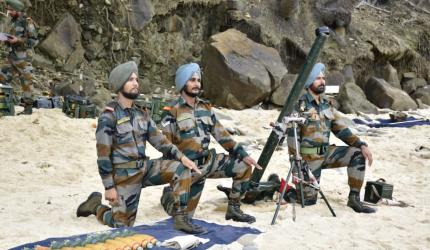 Opposition against helmets for Sikh soldiers