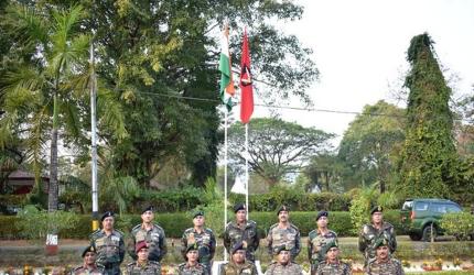 Gen Pande visits China border, reviews Army readiness