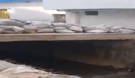 Drunk Labourer's Fatal Fall: Ghaziabad Drain Tragedy