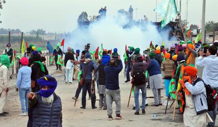 Farmers cancel march to Delhi tomorrow, to decide POA