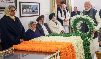 Modi, Prez, VP Pay Respects To Dr Singh