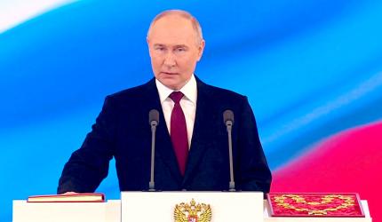 Putin Takes Oath For 5th Term