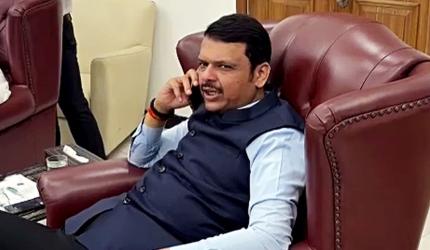 Ek hai toh...: Fadnavis's 1st remark over Maha sweep 