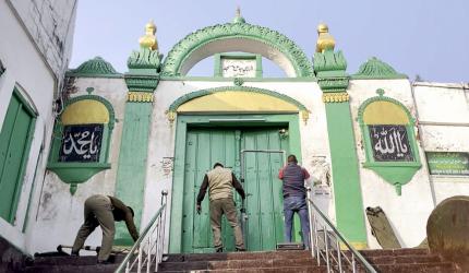 Can rising temple-mosque disputes shape UP polls?