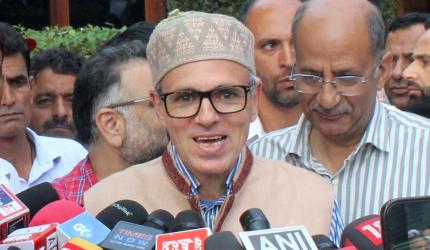 J-K LG invites Omar Abdullah to take oath on Oct 16