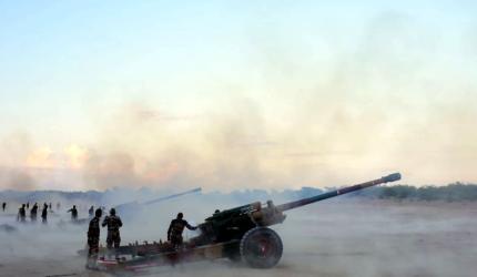 Army beefs up artillery power along China border