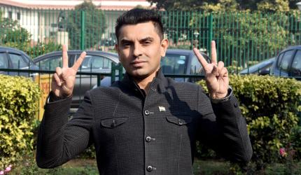 SC quashes fine on Poonawalla for mocking Jain monk