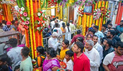 Why Maha temples want to bring in dress code for devotees