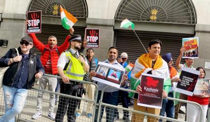 Indian, Pak protesters face off in UK over Pahalgam attack