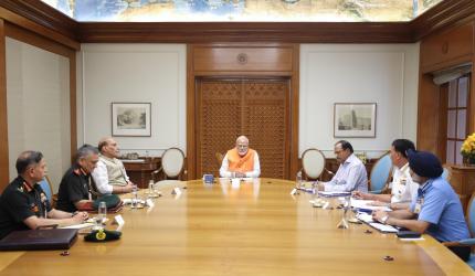 Defence Secy meets Modi as India mulls action against Pak