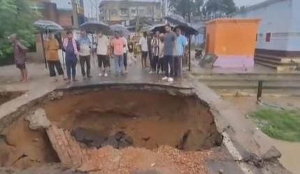 Portion of bridge collapses in Bihar's Jamui