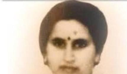 1990 Kashmiri Pandit woman murder: SIA conducts raids in JK