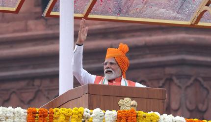 At 103 minutes, Modi delivers longest I-Day speech