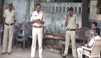 Chef with 'links' to Pak terror groups detained in Andhra