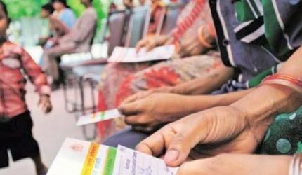 SC allows excluded Bihar voters to submit claims with Aadhaar