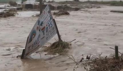 Heavy rain triggers flood-like situation in Jammu
