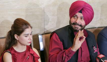 One needs Rs 500 cr to become CM: Sidhu's wife sparks row