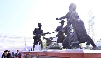 Prez Honours Manipuri Women's Courage