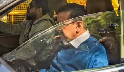 CVC to probe renovations at Kejriwal's 'Sheesh Mahal' 