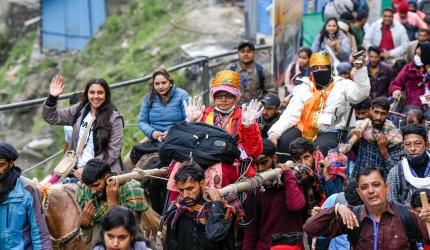 On The Way To The Amarnath Shrine