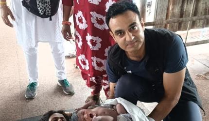 Army doc uses hair clip, pocket knife to deliver baby on platform