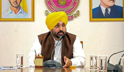 'Magnesia, Galveaisa': Punjab CM's dig at PM's foreign trips