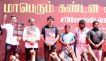 Heat Takes Its Toll At Vijay's Protest