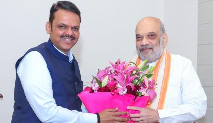 Cabinet reshuffle buzz in Maharashtra strengthens