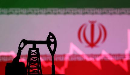 US sanctions Indian companies over Iran oil trade