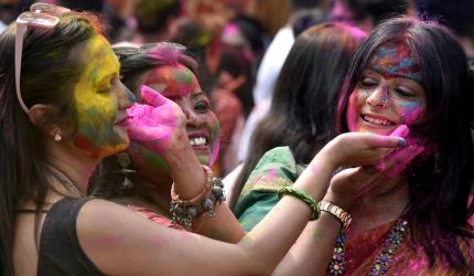 After row, AMU says students can play Holi 'freely' 