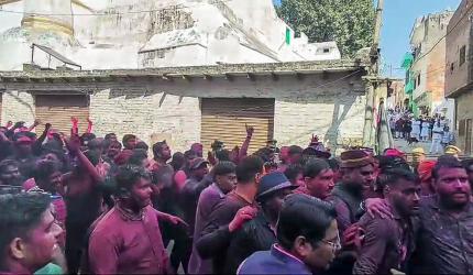 Holi, Friday namaaz pass off peacefully in Sambhal