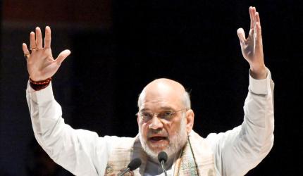 Shah sounds poll bugle in Bihar, targets Lalu