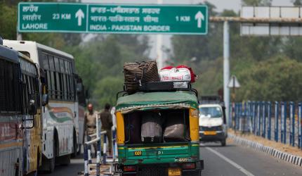 I do not belong to Pak: JK cop after HC stays deportation