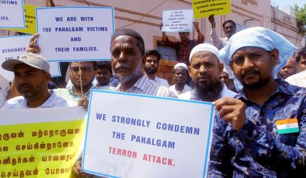 Pak seeks 'brotherly' help to cool India tensions