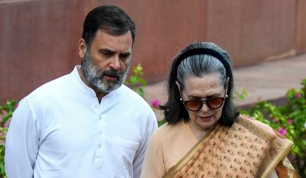 Sonia, Rahul should apologise to nation for 'Hindu terror' claim: BJP