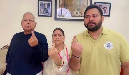 Nitish, Lalu, Tejashwi vote as Bihar votes in 1st phase