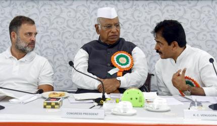 Rahul meets Kharge after Cong's Bihar poll drubbing