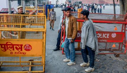 Live 9mm rounds found near exploded car at Red Fort