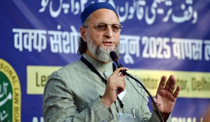 Suicide 'haram' in Islam: Owaisi slams Red Fort bomber