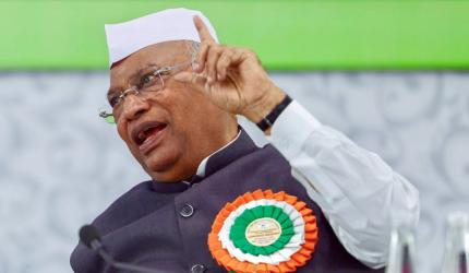 Congress president Mallikarjun Kharge hospitalised