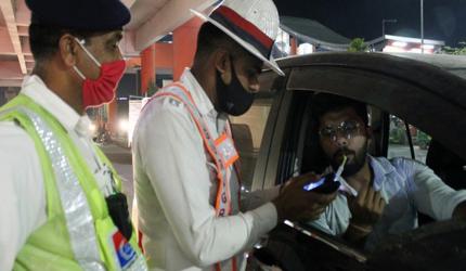 Driver can't be presumed drunk based on smell of liquor alone: HC